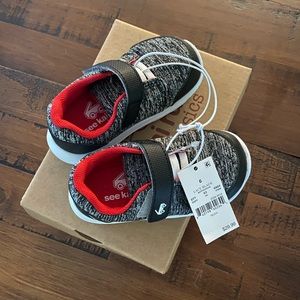 NIB See Kai Run Basics Shoes Toddler Size 6